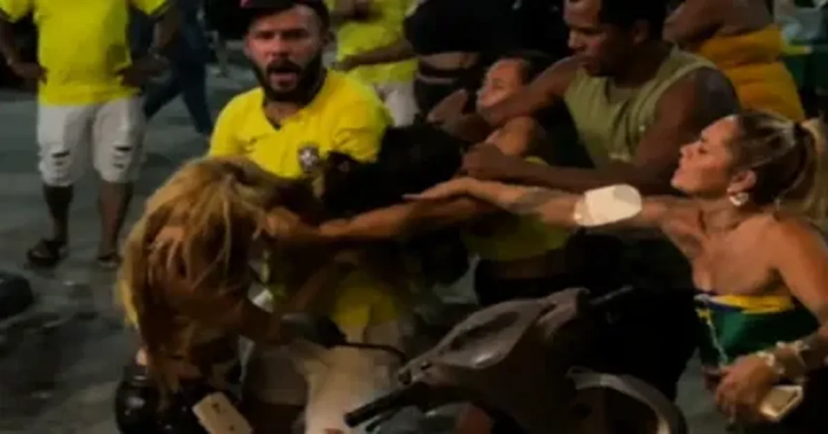 Noite de Pancadaria em Frente ao CBeer: Briga Entre Duas Mulheres na Praça João Úrsulo Viraliza e Expõe Tensão da Vida Noturna