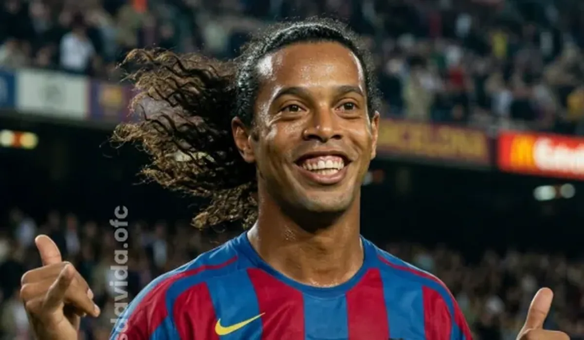 Ronaldinho Gaúcho: O Único da História a Reunir Copa do Mundo, Libertadores, Champions, Melhor do Mundo e Bola de Ouro